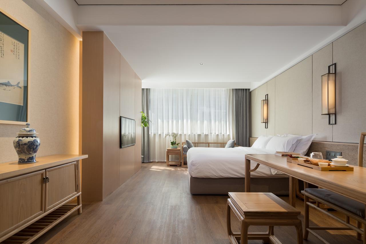 The Hidden House Hotel Chengdu Exterior photo