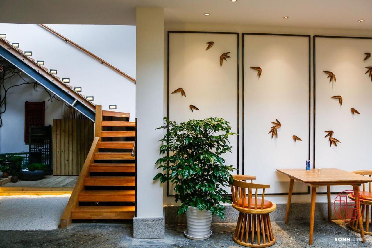 The Hidden House Hotel Chengdu Exterior photo