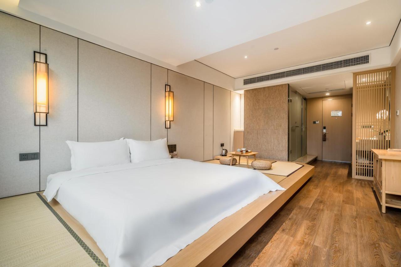 The Hidden House Hotel Chengdu Exterior photo